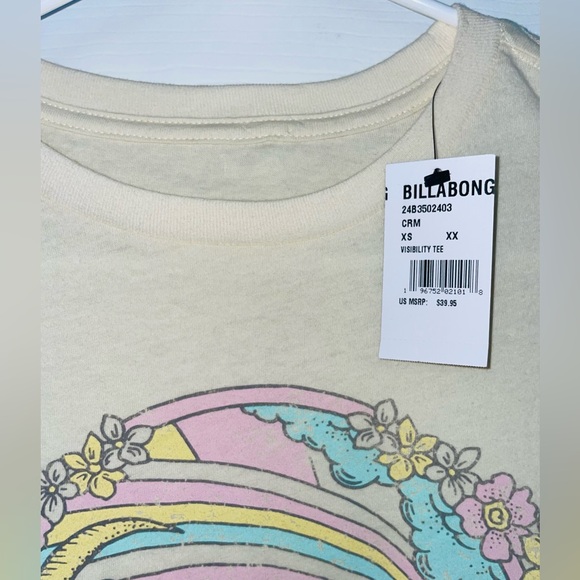 2 Billabong short sleeve tees (M) - Picture 4 of 16